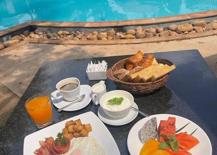 Bamboo Retreat Hotel 4*