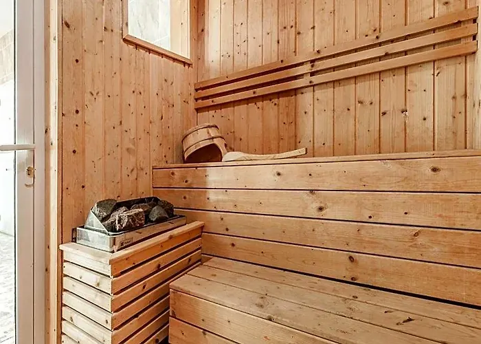 Bamboo Retreat 4*