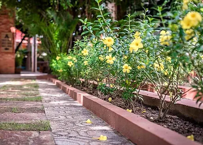 Bamboo Retreat Hotel 4*