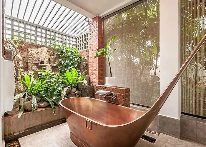 Hotel Bamboo Retreat